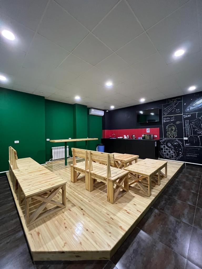 Salut Hotel บิชเคก ภายนอก รูปภาพ